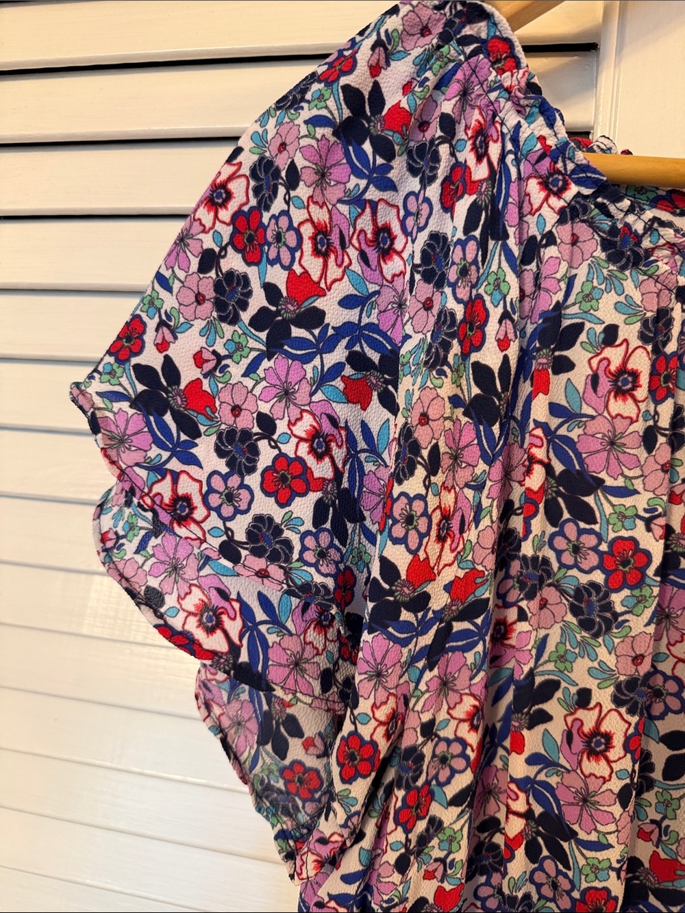 Talbots Floral Midi Dress Pink Purple Blue Size 10 Flutter Sleeve Classic Style - Picture 4 of 5
